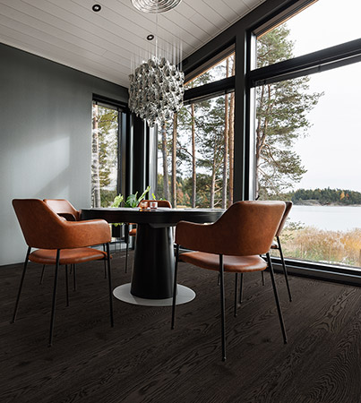 Novafloor 160 Tammi Black Wood 1-sauva �ljyvahattu & harjattu parketti