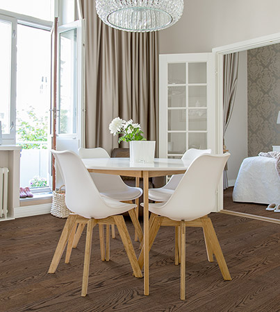 Novafloor 205 Tammi Dark Chocolate 1-sauva �ljyvahattu & harjattu parketti