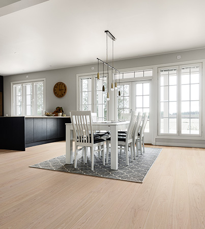 Novafloor New Classics Tammi Stonewash 1-sauva �ljyvahattu & harjattu parketti